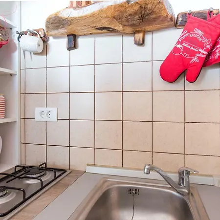 The Terrace アパート モスチャニッセ