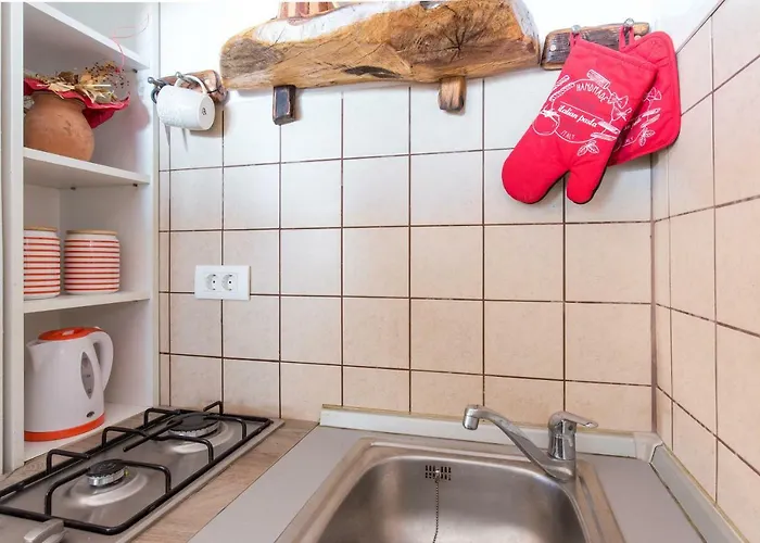 The Terrace アパート モスチャニッセ