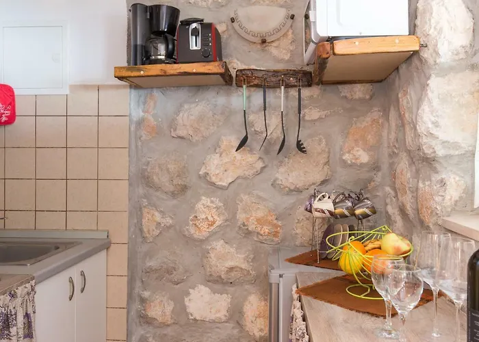 The Terrace アパート モスチャニッセ